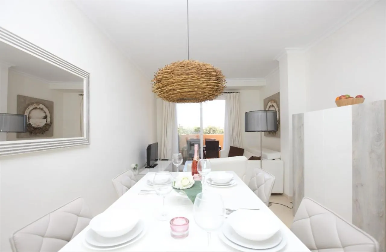 Apartment R17 Angies Luxury One Bedroom Marbella
